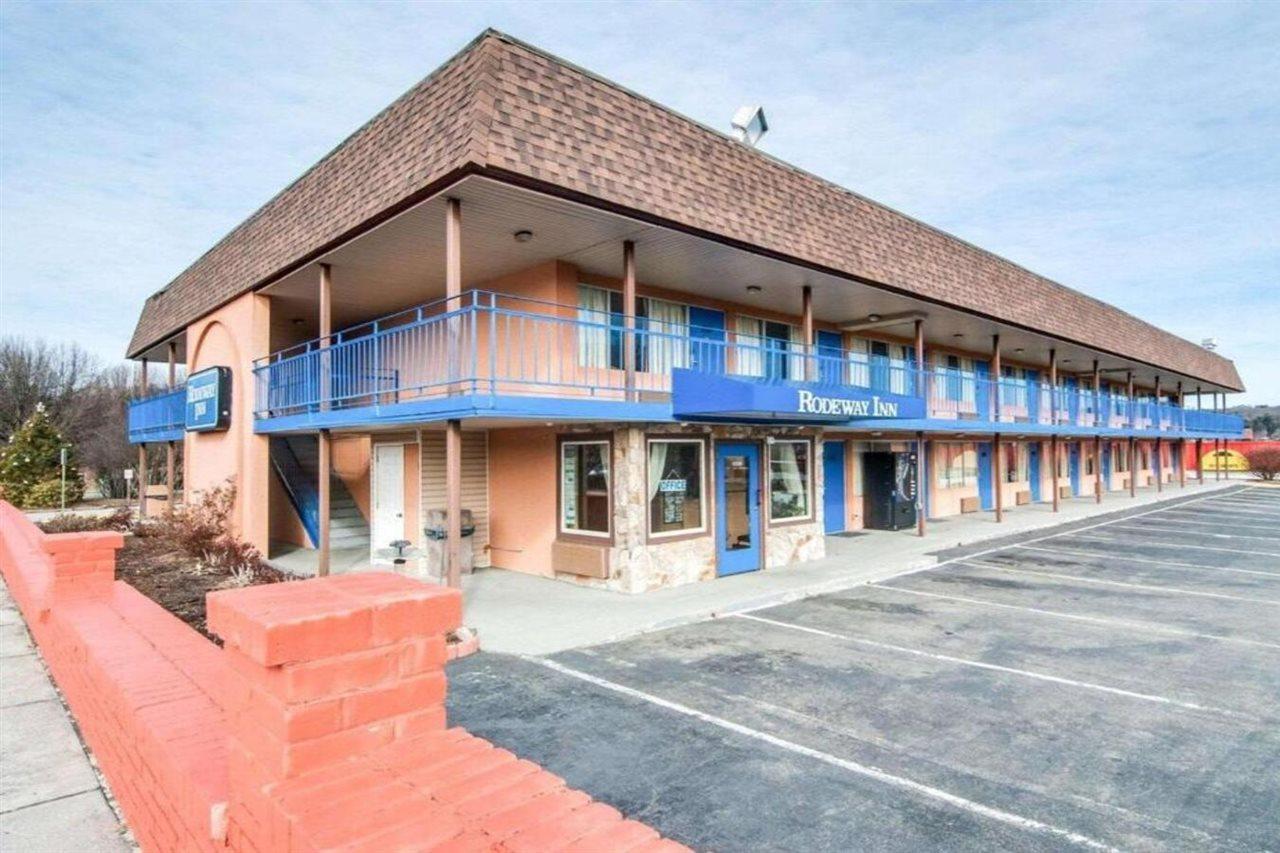 Rodeway Inn Galax Highway 58 Esterno foto