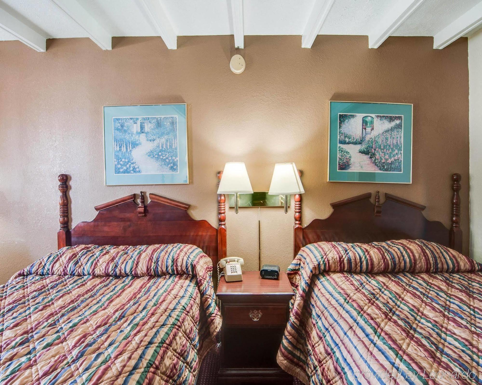 Rodeway Inn Galax Highway 58 Esterno foto